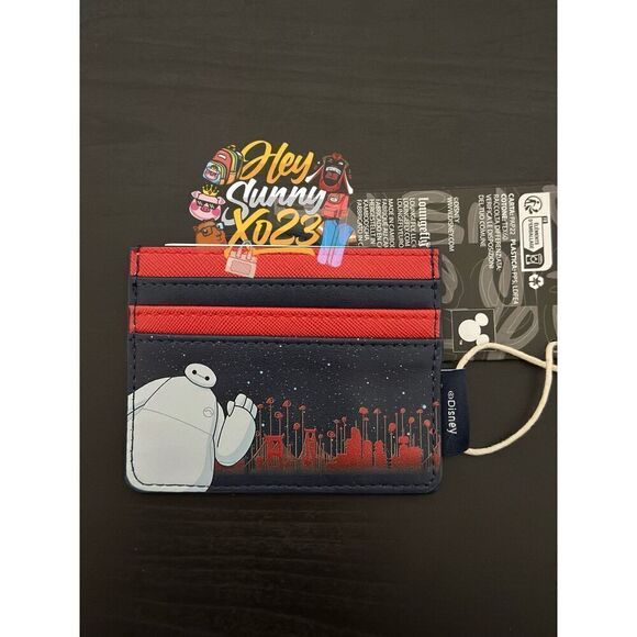 Loungefly Disney Big Hero 6 Baymax City Cardholder - Picture 2 of 2